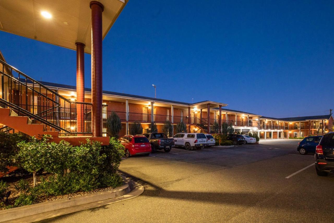 Wagga RSL Club Motel Wagga Wagga Bagian luar foto